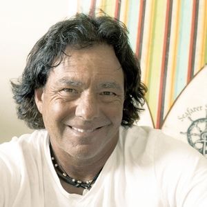 Meet your Posher, Perry